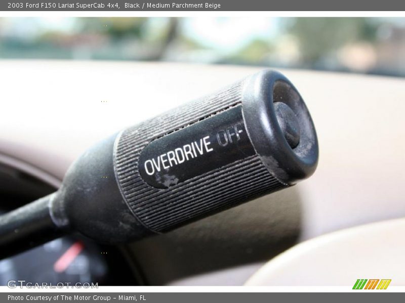 Black / Medium Parchment Beige 2003 Ford F150 Lariat SuperCab 4x4