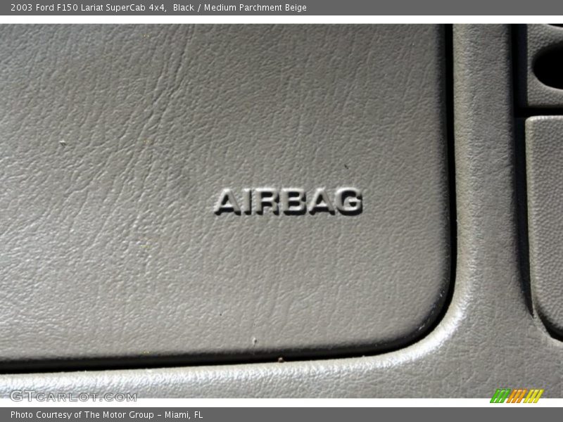 Black / Medium Parchment Beige 2003 Ford F150 Lariat SuperCab 4x4