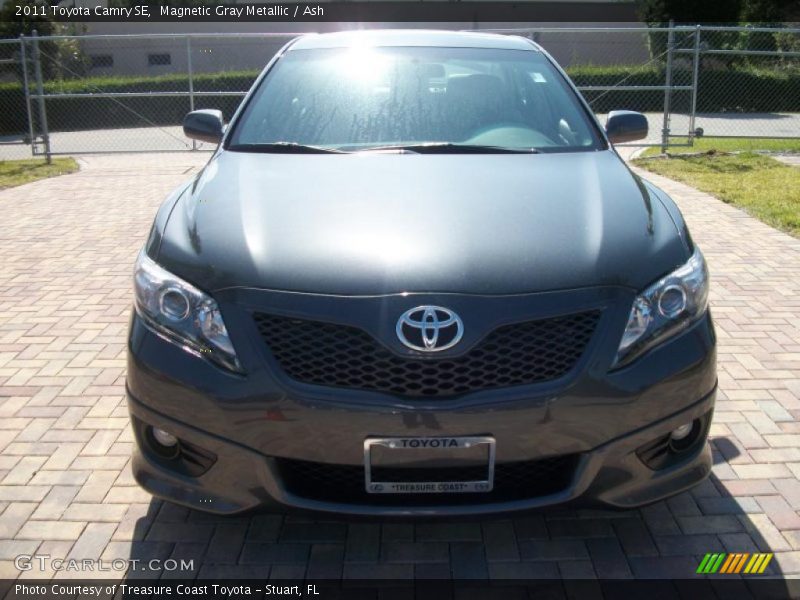 Magnetic Gray Metallic / Ash 2011 Toyota Camry SE