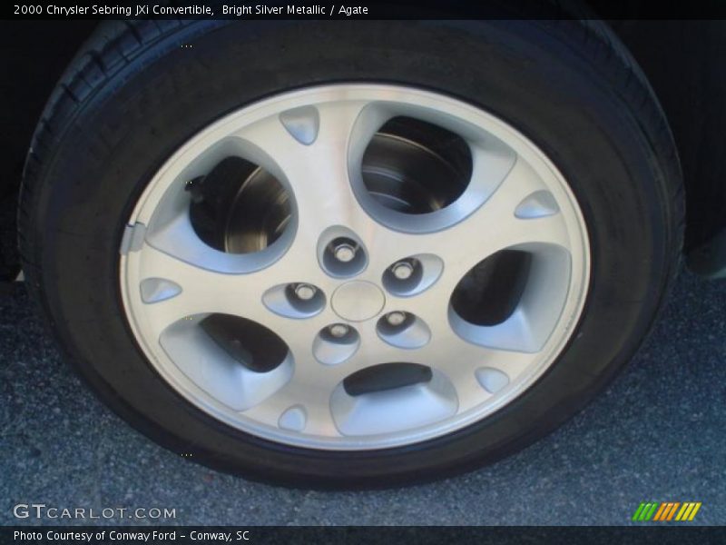  2000 Sebring JXi Convertible Wheel