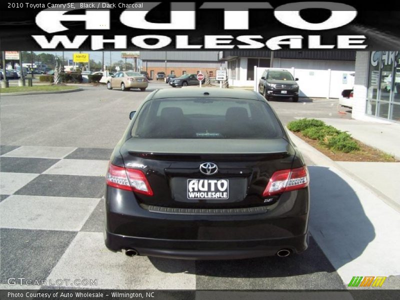 Black / Dark Charcoal 2010 Toyota Camry SE