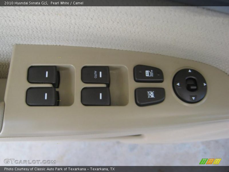 Pearl White / Camel 2010 Hyundai Sonata GLS