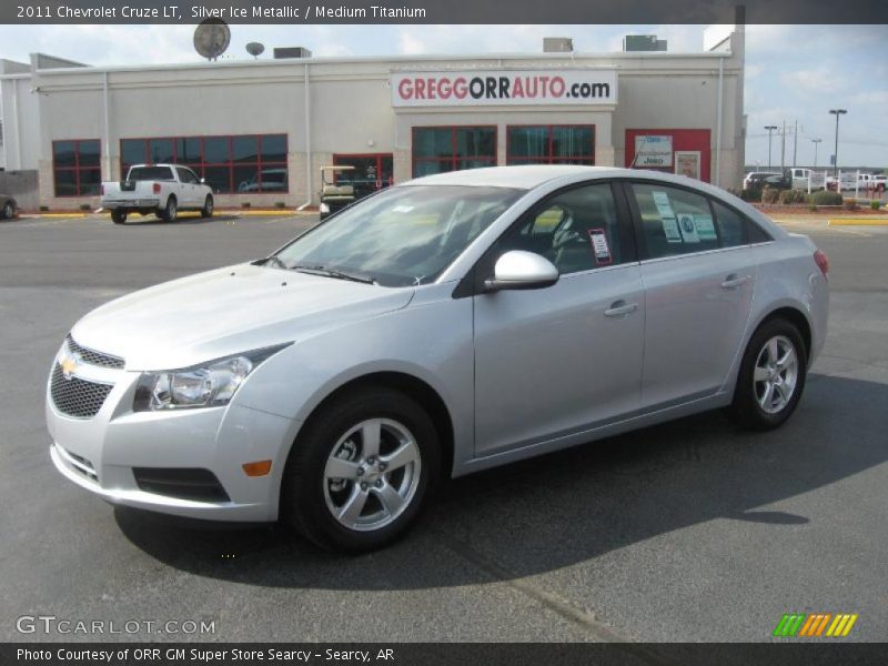 Silver Ice Metallic / Medium Titanium 2011 Chevrolet Cruze LT