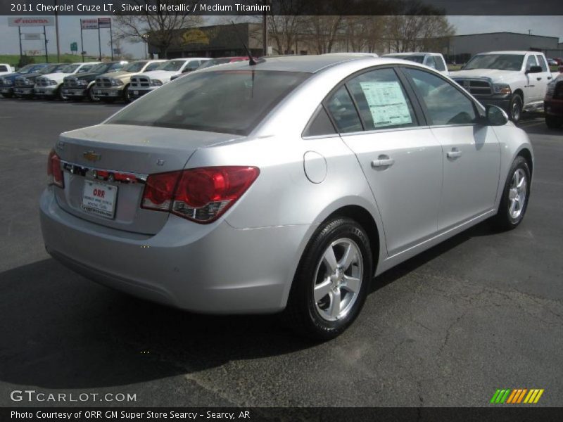 Silver Ice Metallic / Medium Titanium 2011 Chevrolet Cruze LT