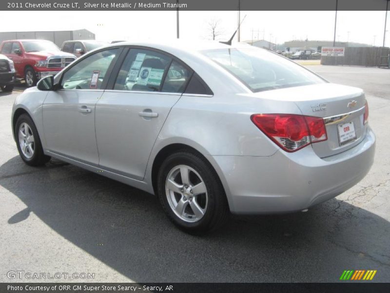 Silver Ice Metallic / Medium Titanium 2011 Chevrolet Cruze LT