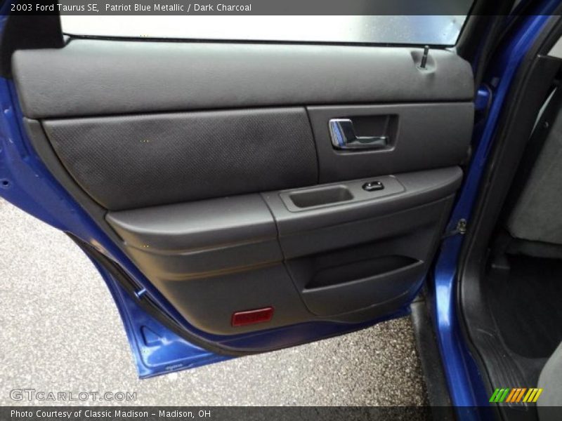 Door Panel of 2003 Taurus SE