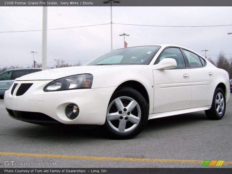 Ivory White / Ebony 2008 Pontiac Grand Prix Sedan