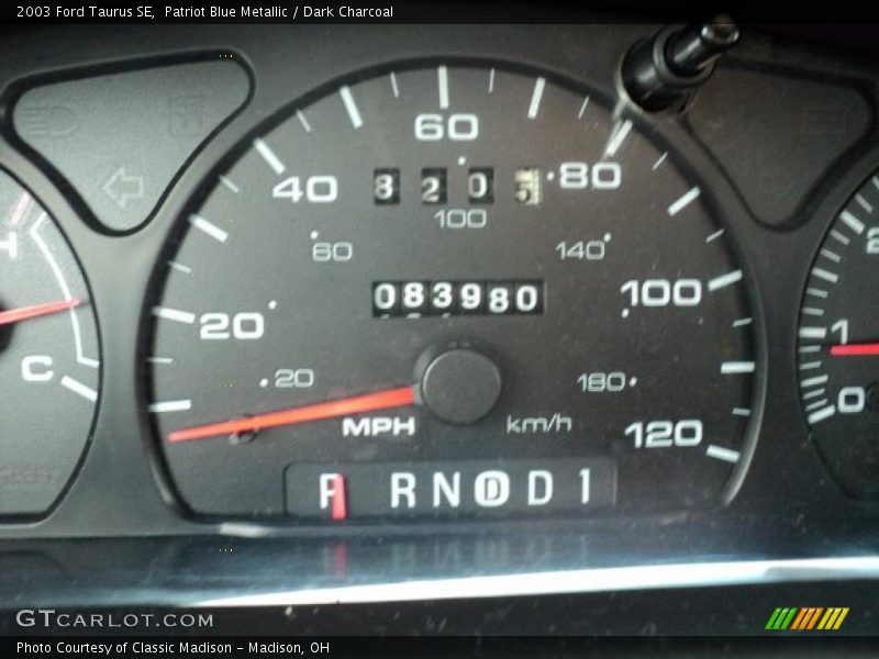 Patriot Blue Metallic / Dark Charcoal 2003 Ford Taurus SE