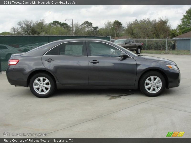 Magnetic Gray Metallic / Ash 2011 Toyota Camry LE