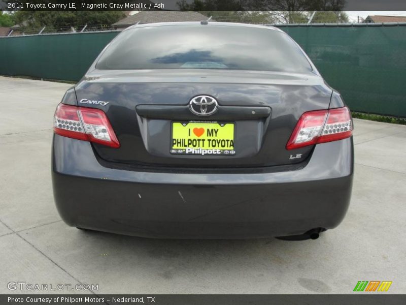 Magnetic Gray Metallic / Ash 2011 Toyota Camry LE