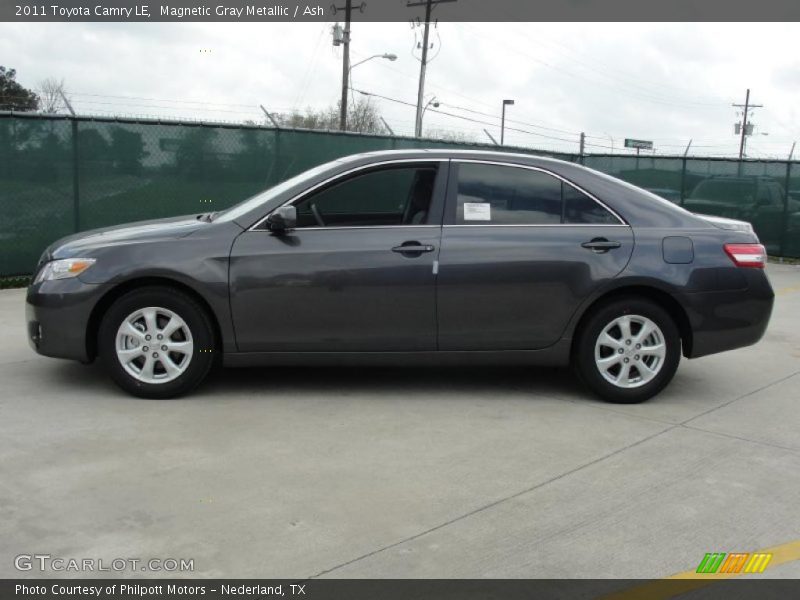 Magnetic Gray Metallic / Ash 2011 Toyota Camry LE