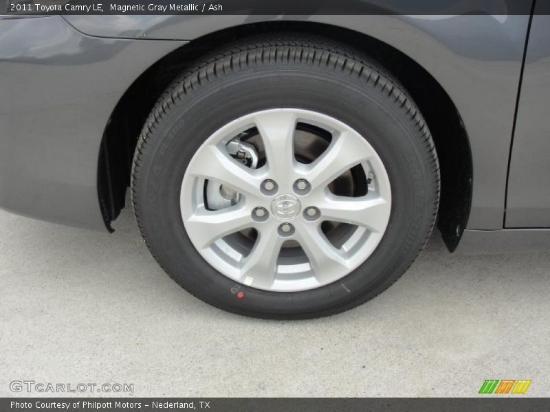 Magnetic Gray Metallic / Ash 2011 Toyota Camry LE