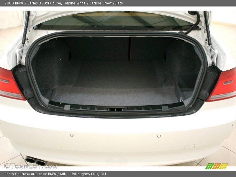  2008 3 Series 328xi Coupe Trunk