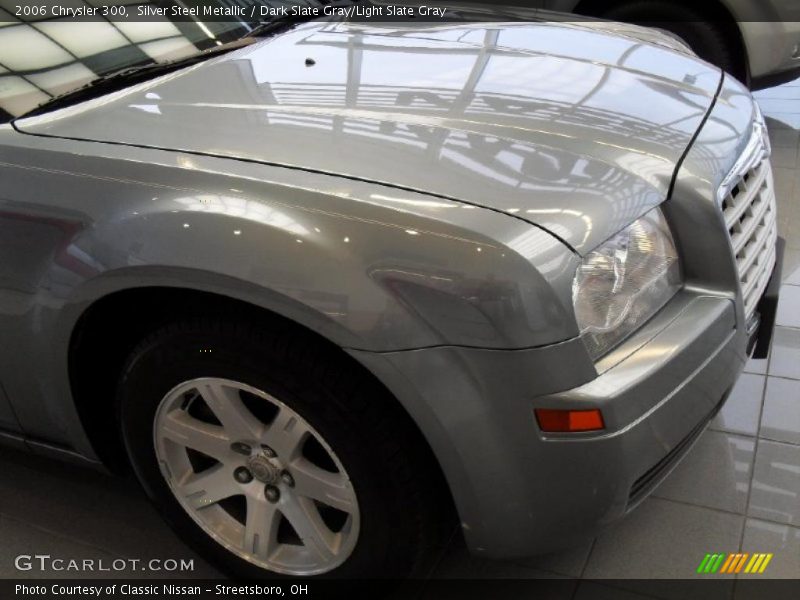 Silver Steel Metallic / Dark Slate Gray/Light Slate Gray 2006 Chrysler 300