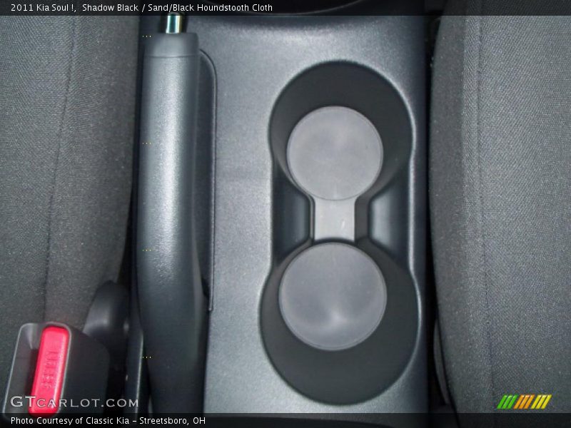 Shadow Black / Sand/Black Houndstooth Cloth 2011 Kia Soul !