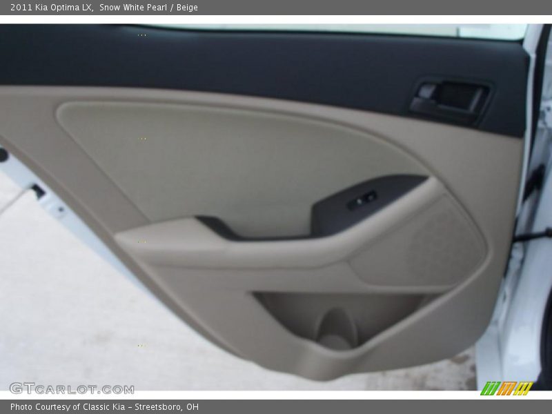 Snow White Pearl / Beige 2011 Kia Optima LX