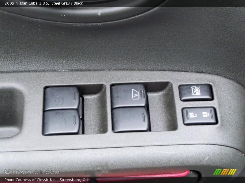 Steel Gray / Black 2009 Nissan Cube 1.8 S