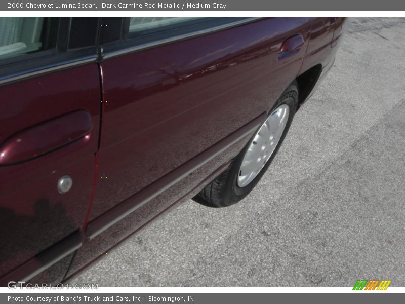 Dark Carmine Red Metallic / Medium Gray 2000 Chevrolet Lumina Sedan