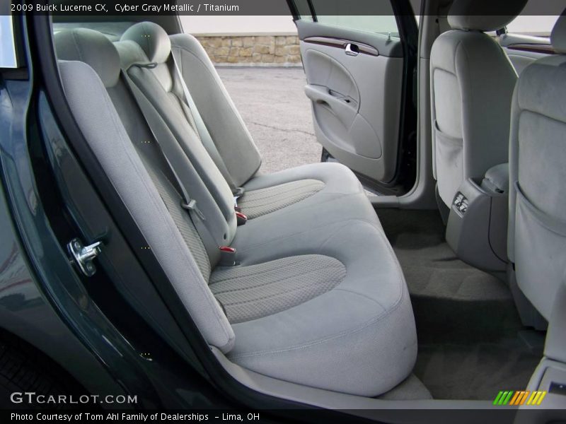 Cyber Gray Metallic / Titanium 2009 Buick Lucerne CX