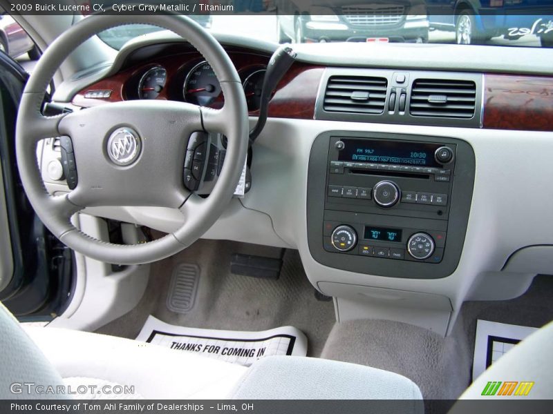 Cyber Gray Metallic / Titanium 2009 Buick Lucerne CX