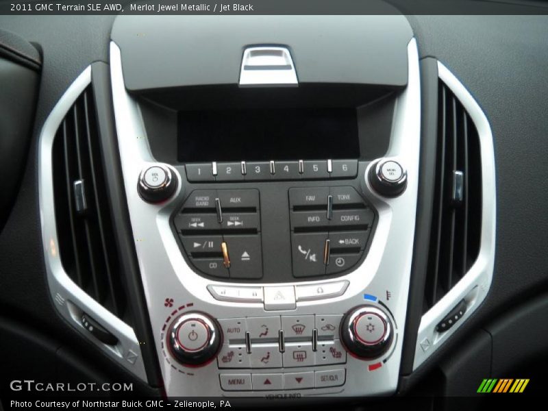 Controls of 2011 Terrain SLE AWD