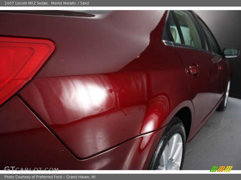Merlot Metallic / Sand 2007 Lincoln MKZ Sedan