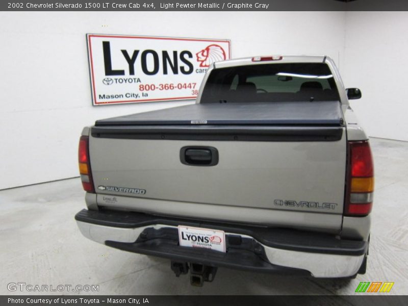 Light Pewter Metallic / Graphite Gray 2002 Chevrolet Silverado 1500 LT Crew Cab 4x4