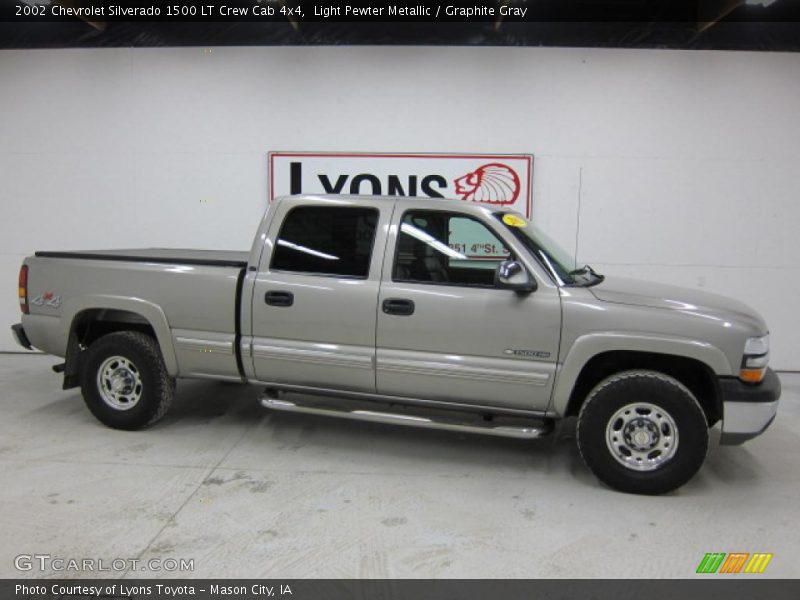 Light Pewter Metallic / Graphite Gray 2002 Chevrolet Silverado 1500 LT Crew Cab 4x4
