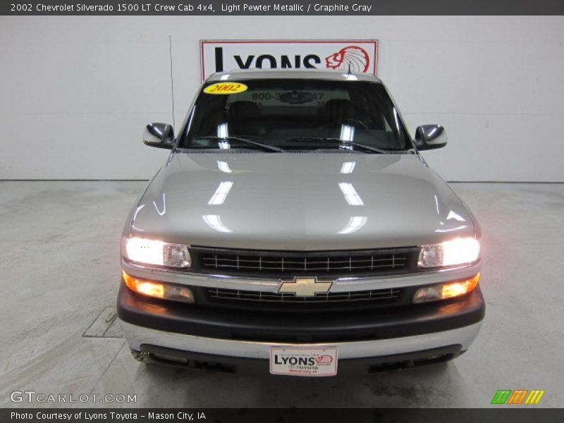 Light Pewter Metallic / Graphite Gray 2002 Chevrolet Silverado 1500 LT Crew Cab 4x4