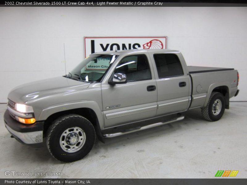 Light Pewter Metallic / Graphite Gray 2002 Chevrolet Silverado 1500 LT Crew Cab 4x4