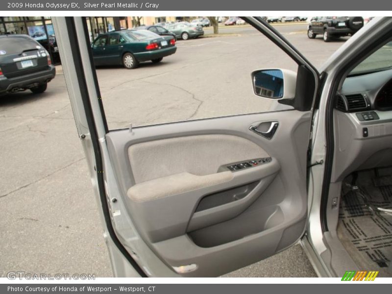 Silver Pearl Metallic / Gray 2009 Honda Odyssey EX