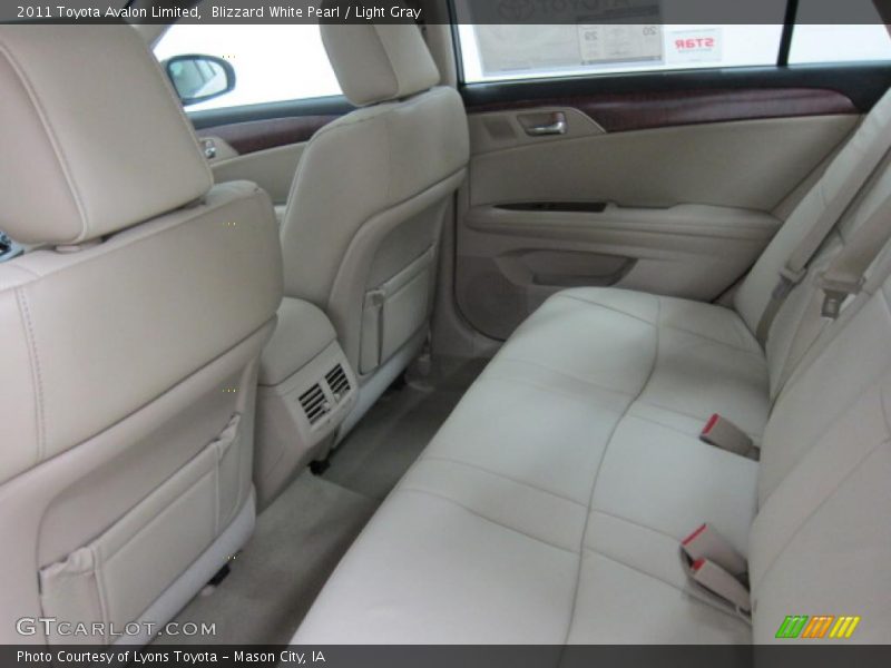 Blizzard White Pearl / Light Gray 2011 Toyota Avalon Limited