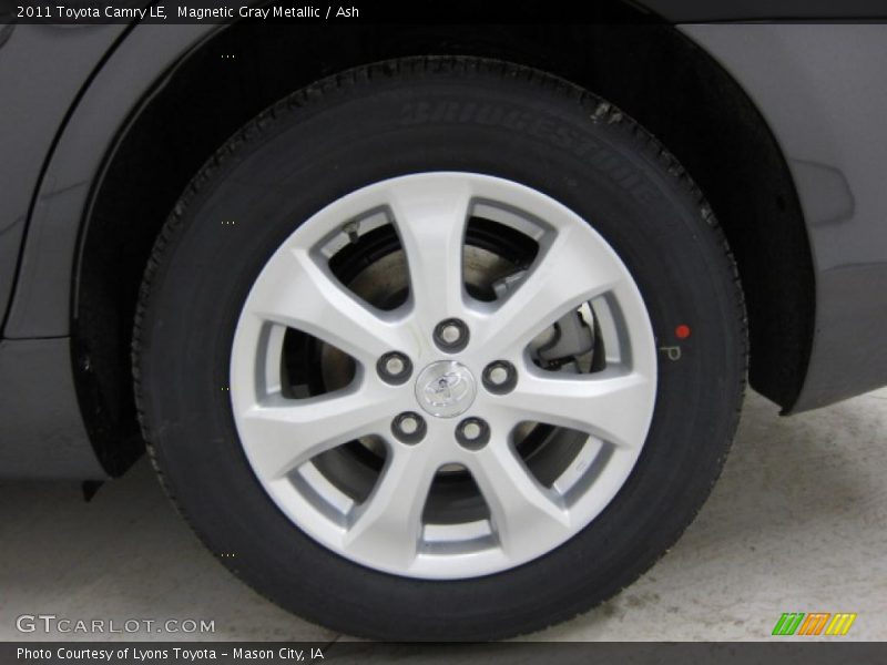 Magnetic Gray Metallic / Ash 2011 Toyota Camry LE