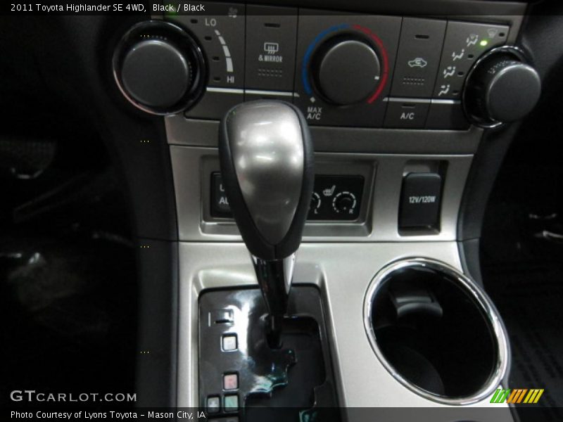 Black / Black 2011 Toyota Highlander SE 4WD