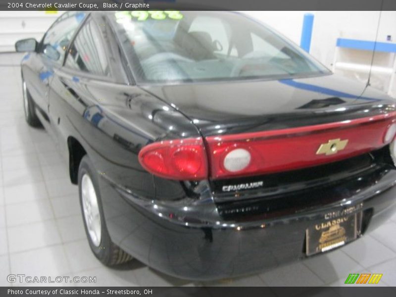 Black / Graphite 2004 Chevrolet Cavalier Coupe