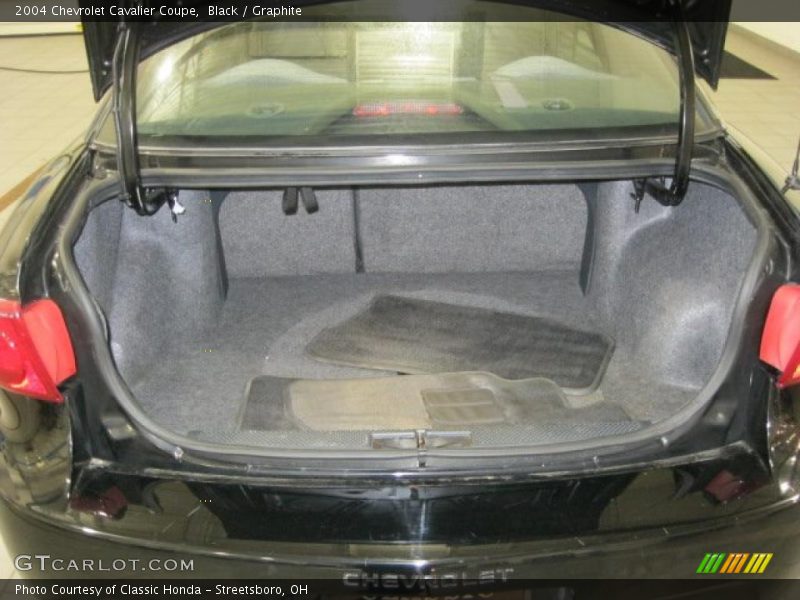 Black / Graphite 2004 Chevrolet Cavalier Coupe