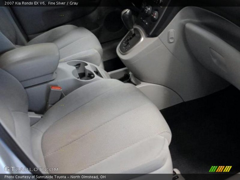 Fine Silver / Gray 2007 Kia Rondo EX V6