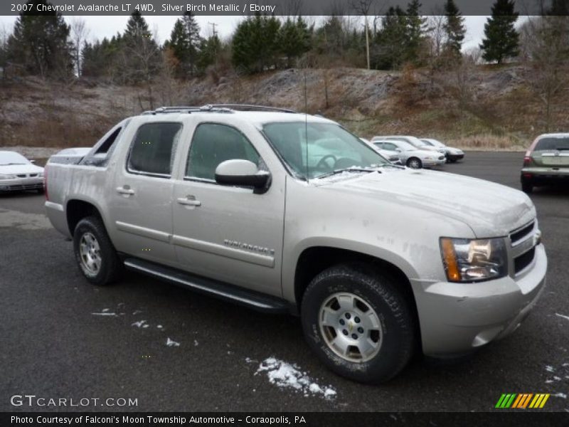 Silver Birch Metallic / Ebony 2007 Chevrolet Avalanche LT 4WD