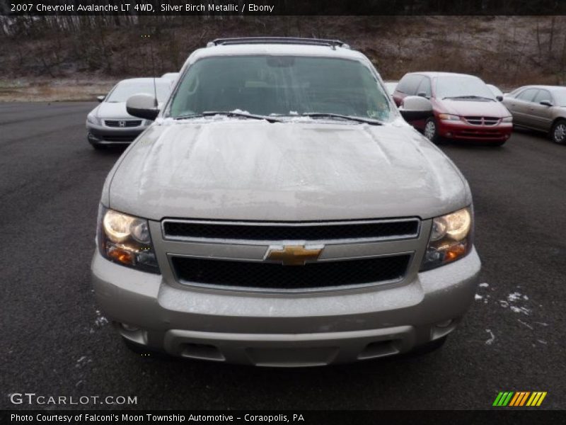 Silver Birch Metallic / Ebony 2007 Chevrolet Avalanche LT 4WD