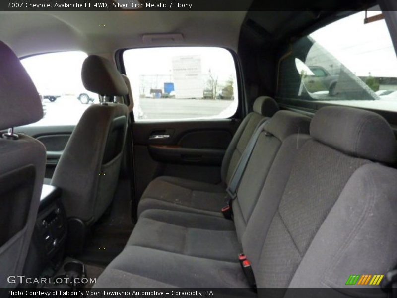 Silver Birch Metallic / Ebony 2007 Chevrolet Avalanche LT 4WD