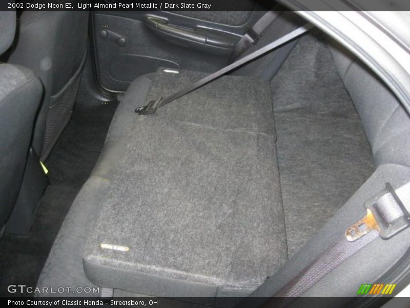 Light Almond Pearl Metallic / Dark Slate Gray 2002 Dodge Neon ES