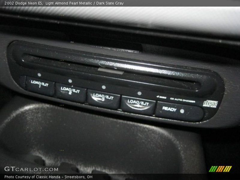 Light Almond Pearl Metallic / Dark Slate Gray 2002 Dodge Neon ES