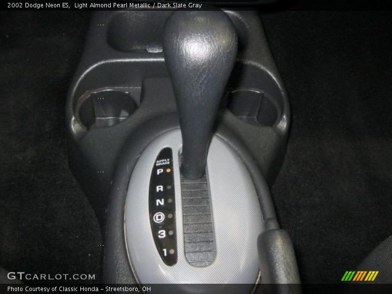 Light Almond Pearl Metallic / Dark Slate Gray 2002 Dodge Neon ES