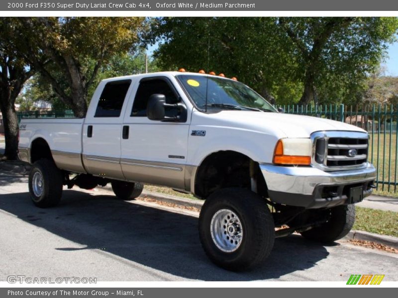 Oxford White / Medium Parchment 2000 Ford F350 Super Duty Lariat Crew Cab 4x4