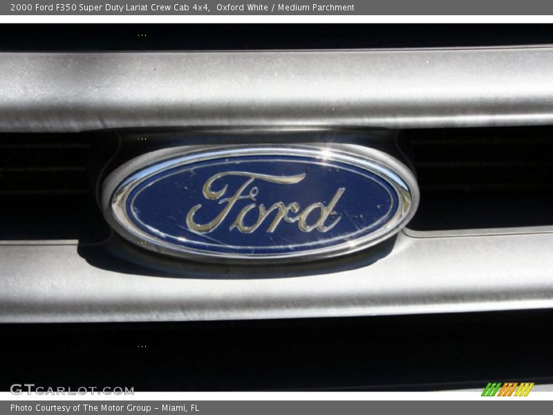 Oxford White / Medium Parchment 2000 Ford F350 Super Duty Lariat Crew Cab 4x4