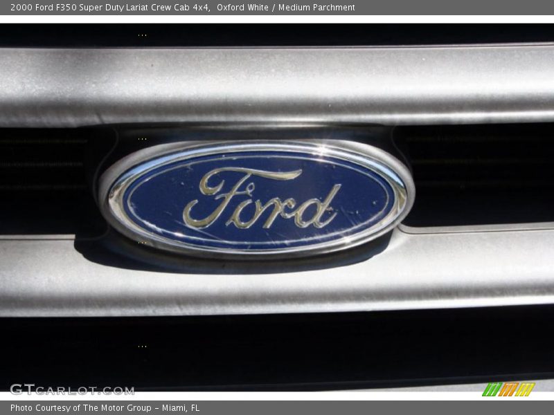Oxford White / Medium Parchment 2000 Ford F350 Super Duty Lariat Crew Cab 4x4
