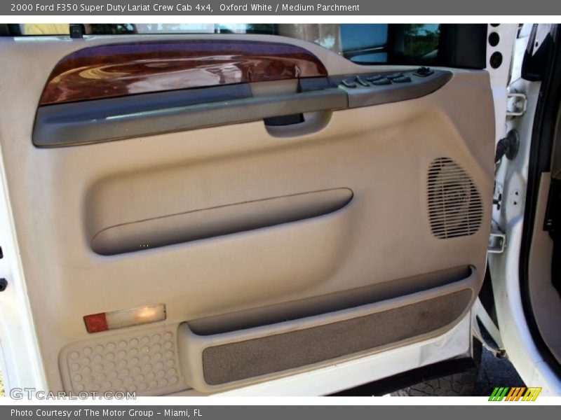 Oxford White / Medium Parchment 2000 Ford F350 Super Duty Lariat Crew Cab 4x4