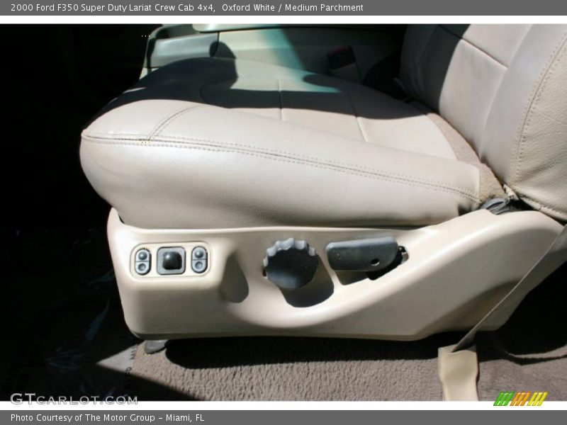 Oxford White / Medium Parchment 2000 Ford F350 Super Duty Lariat Crew Cab 4x4