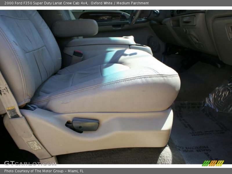 Oxford White / Medium Parchment 2000 Ford F350 Super Duty Lariat Crew Cab 4x4