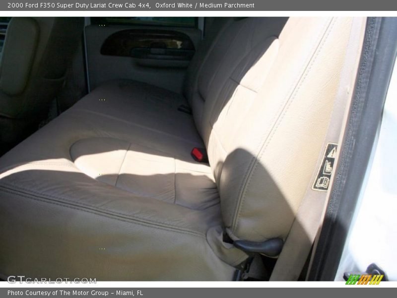 Oxford White / Medium Parchment 2000 Ford F350 Super Duty Lariat Crew Cab 4x4